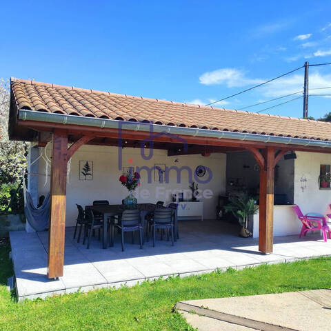 Vente Maison villa 7 pièces 170 m² Sainte-Anne-sur-Gervonde 38440