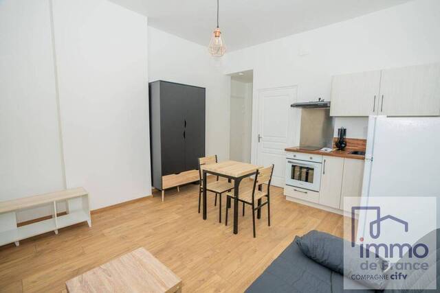 Location Appartement studio 1 pièce 21 m² Saint-Étienne 42000 CHATEAUCREUX