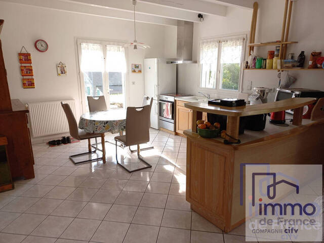 Vente Maison villa 4 pièces 110 m² Queyrières 43260