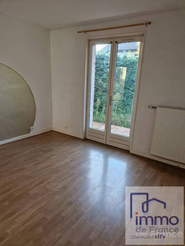 Vente Maison 5 pièces 104 m² Chalain-d'Uzore 42600