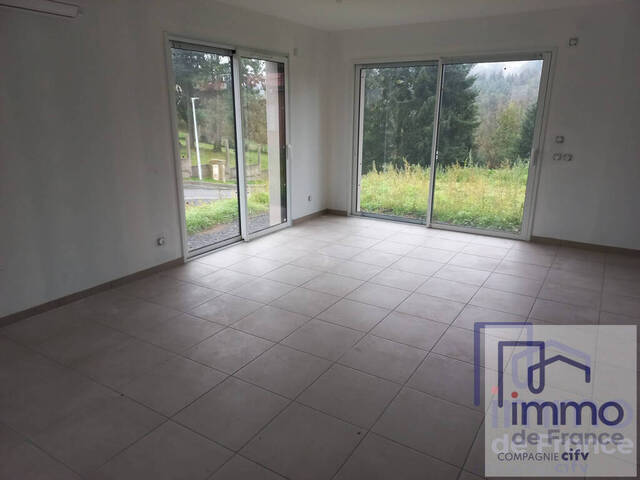 Vente Maison villa 4 pièces 92.14 m² Luriecq 42380