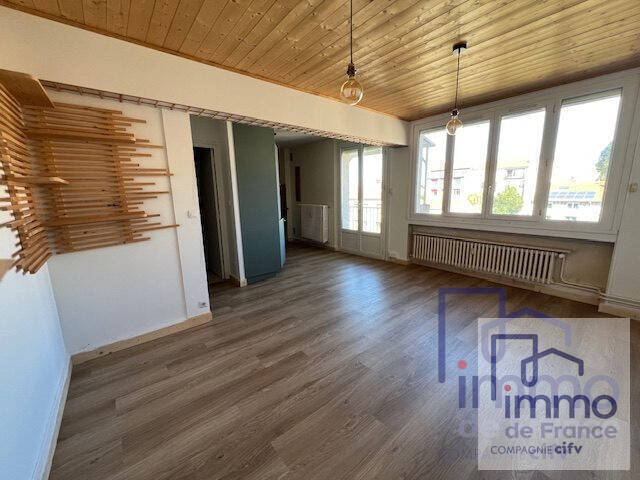 Vente Appartement 2 pièces 45.42 m² Saint-Étienne 42000