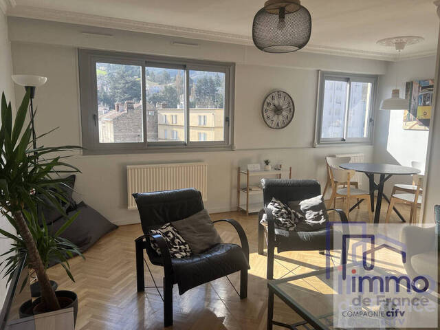 Vente Appartement 4 pièces 84 m² Saint-Étienne 42000