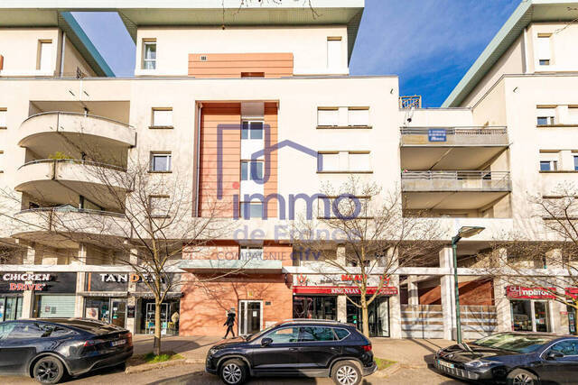 Vente Parking 17 m² Échirolles 38130