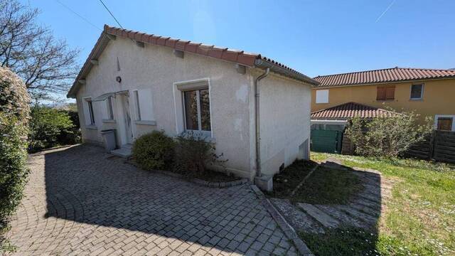 Rent Detached house 3 rooms 74 m² Mornant 69440