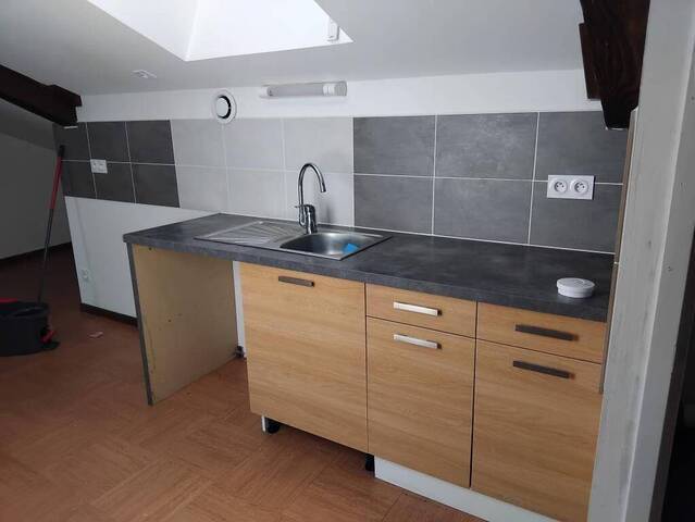 Rent Apartment 3 rooms 50 m² Luriecq 42380