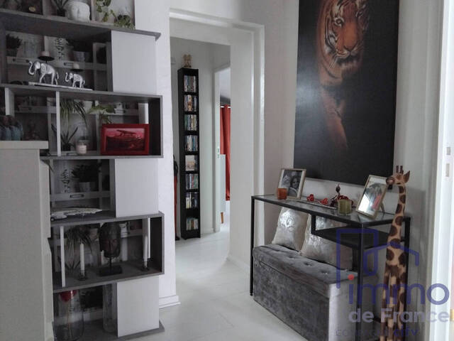 Sale Ancient house 4 rooms 88 m² Boisset-lès-Montrond 42210