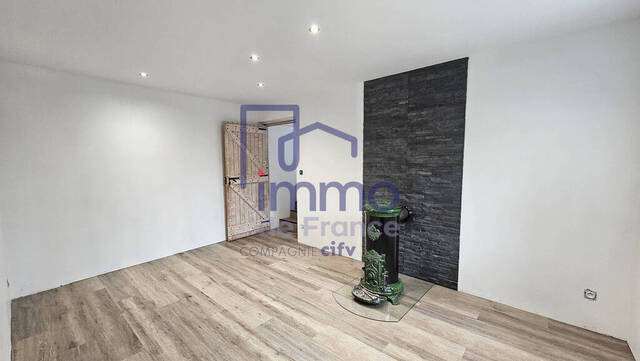 Vente Maison 4 pièces 105 m² Châteauvilain 38300