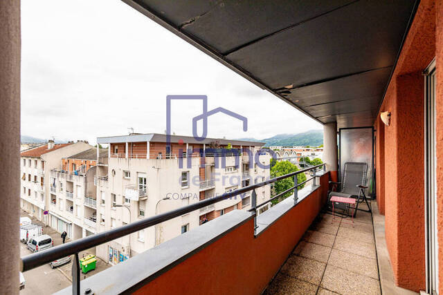 Vente Appartement 2 pièces 33 m² Saint-Martin-d'Hères 38400