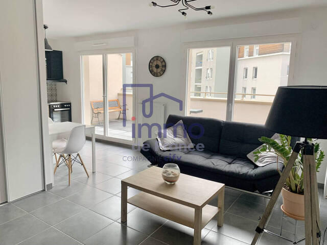 Vente Appartement 2 pièces 45.48 m² Bourgoin-Jallieu 38300