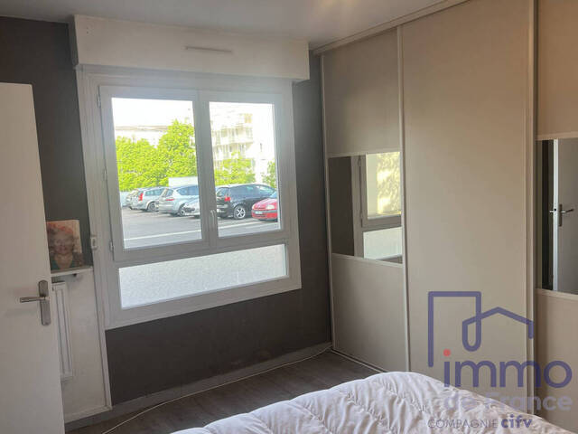 Sale Apartment 3 rooms 67 m² Saint-Étienne 42000