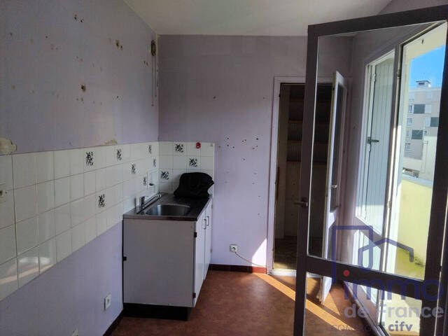 Vente Appartement 1 pièce 31.24 m² Saint-Étienne 42000