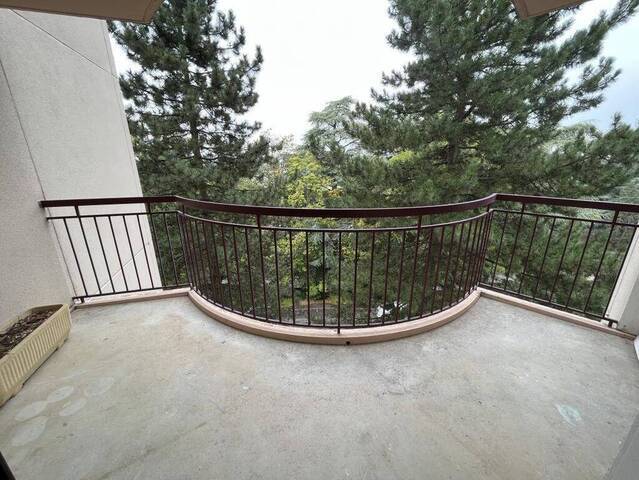 Location Appartement t4 97 m² Saint-Étienne 42000 LA METARE