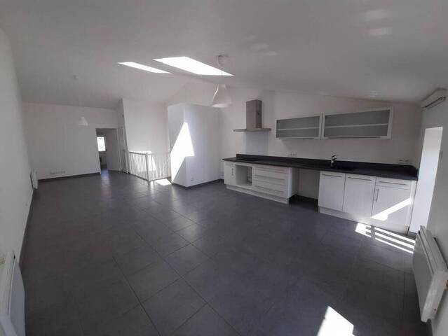 Location Appartement t2 58 m² Montbrison 42600