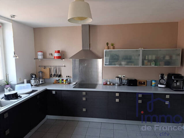 Vente Appartement 2 pièces 82.16 m² Le Puy-en-Velay 43000