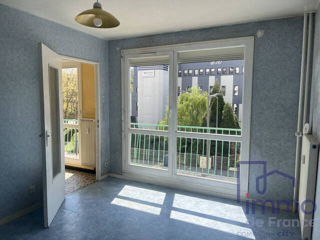 Vente Appartement 1 pièce 26 m² Saint-Étienne 42000