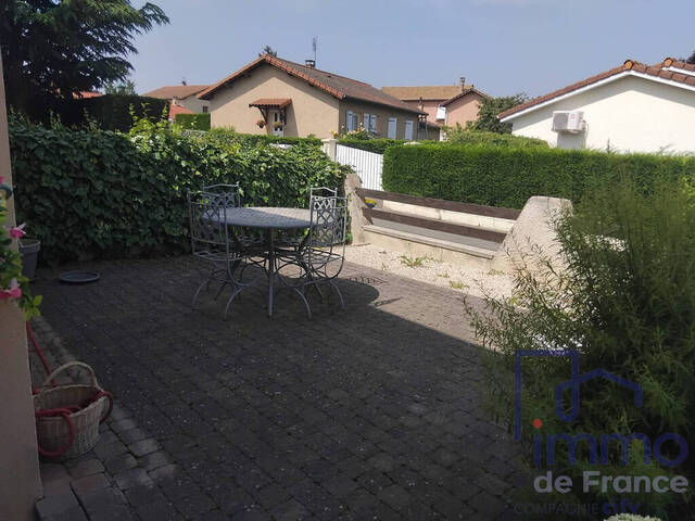Vente Maison villa 5 pièces 120 m² Montbrison 42600