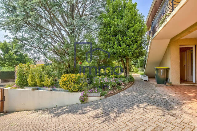 Vente Maison 5 pièces 137 m² Saint-Priest 69800