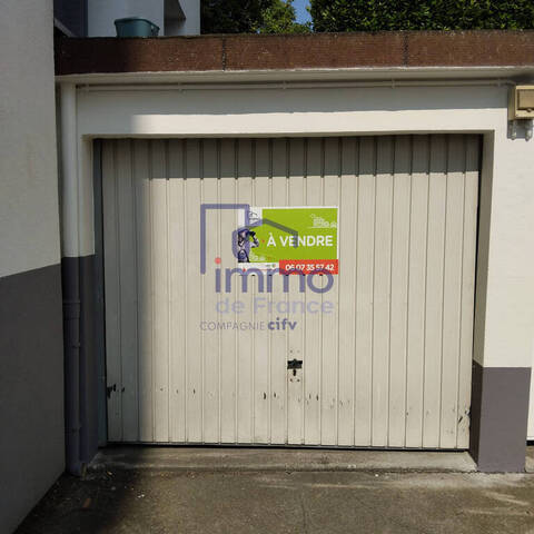 Sale Parking 11 m² Grenoble 38000