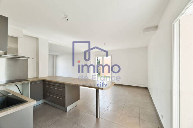 Sale House 5 rooms 111.55 m² Sainte-Consorce 69280