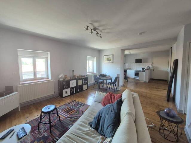 Rent Apartment 3 rooms 67 m² Saint-Galmier 42330