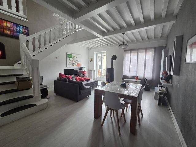 Location Appartement t5 142 m² Saint-Symphorien-sur-Coise 69590