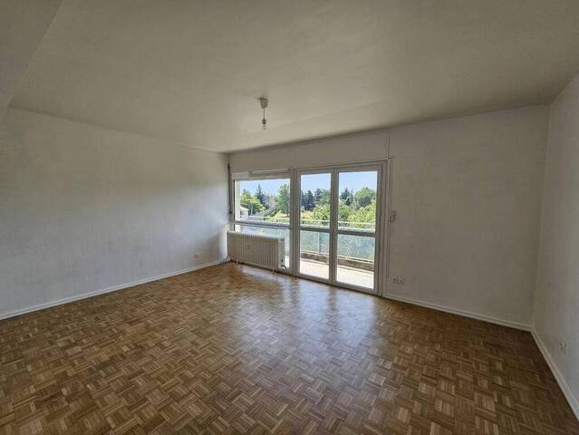 Location Appartement t4 84 m² Montbrison 42600 Centre ville