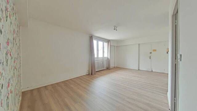 Location Appartement studio 1 pièce 32 m² Saint-Étienne 42000 TARDY