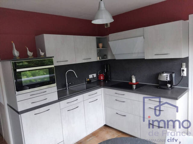 Sale Apartment 4 rooms 67.47 m² Brives-Charensac 43700