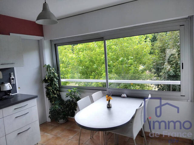 Sale Apartment 4 rooms 67.47 m² Brives-Charensac 43700