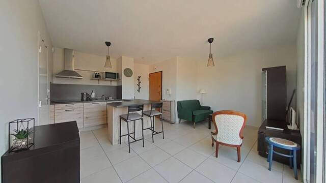 Location Appartement t1 30 m² Saint-Priest-en-Jarez 42270