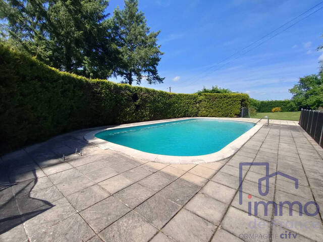 Vente Maison traditionnelle 7 pièces 140 m² Périgneux 42380