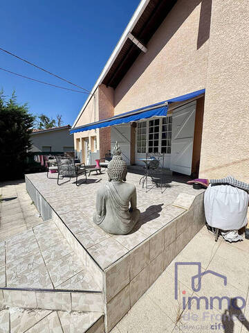 Sale House villa 4 rooms 109 m² Veauche 42340
