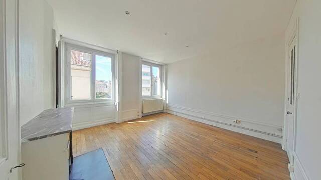 Location Appartement t2 48 m² Saint-Étienne 42000