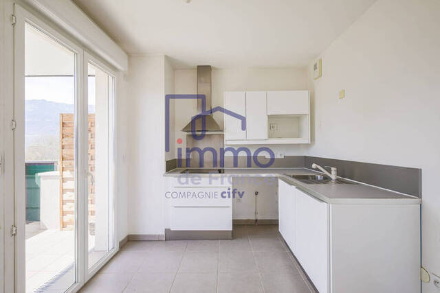 Sale Apartment 2 rooms 45.3 m² Échirolles 38130