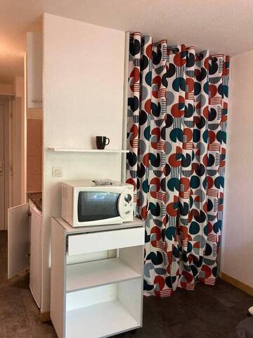 Location Appartement studio (meublé) 1 pièce 17.02 m² Grenoble 38000