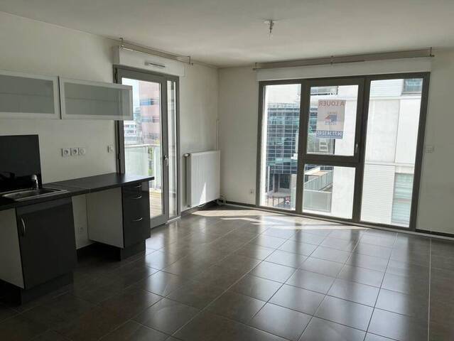 Location Appartement t2 43 m² Saint-Étienne 42000 CHÂTEAUCREUX