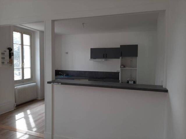 Location Appartement t5 109 m² Andrézieux-Bouthéon 42160