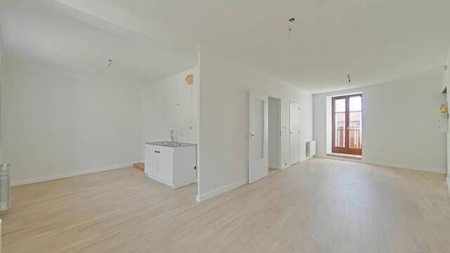 Rent Apartment 2 rooms 49 m² Marlhes 42660 MARLHES