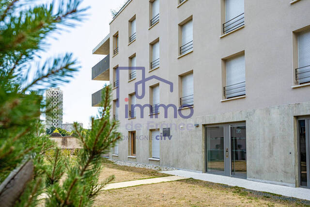 Sale Apartment 4 rooms 83.4 m² Grenoble 38000