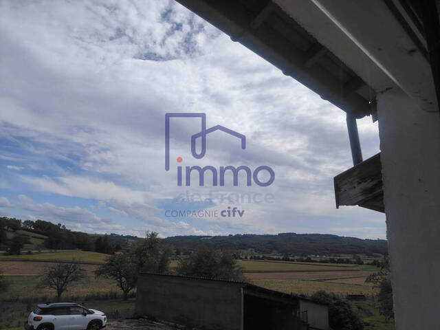 Sale Farmhouse 6 rooms 158 m² Beauvoir-de-Marc 38440