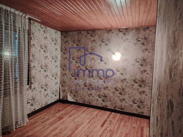Sale Farmhouse 6 rooms 158 m² Beauvoir-de-Marc 38440