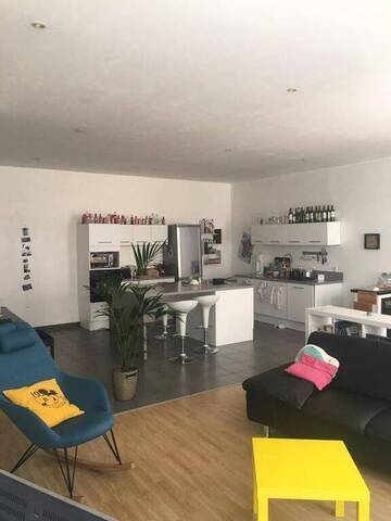Rent Apartment 3 rooms 97 m² Saint-Étienne 42000 HYPER CENTRE