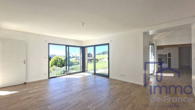 Sale House 7 rooms 162 m² Tarentaise 42660