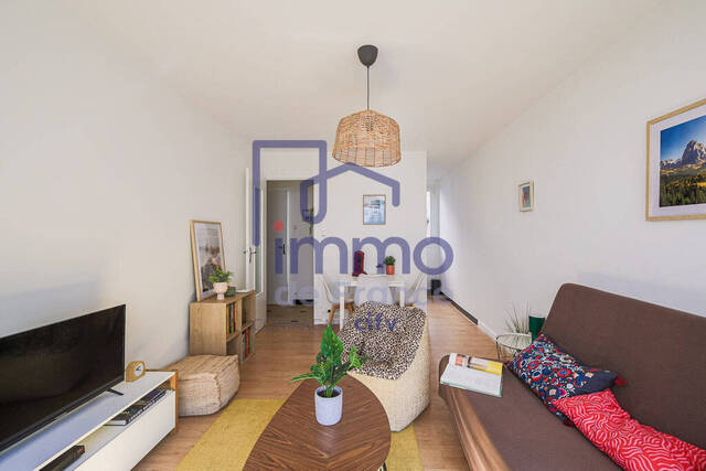 Sale Apartment 1 room 23 m² Grenoble 38000