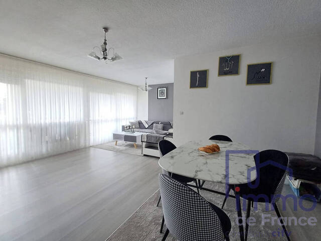 Sale Apartment 5 rooms 87 m² Andrézieux-Bouthéon 42160
