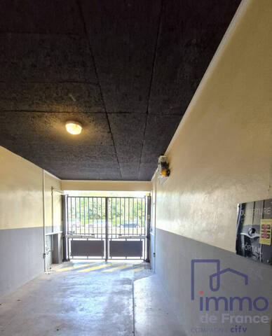 Sale Apartment 1 room 31.27 m² Saint-Étienne 42000