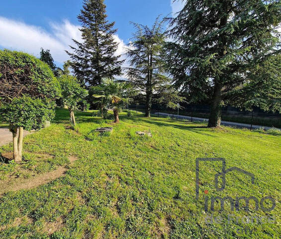 Sale House maison traditionnelle 8 rooms 153 m² Saint-Bonnet-les-Oules 42330