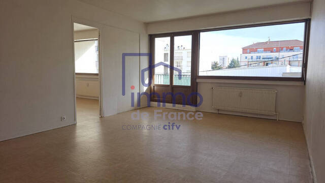 Vente Appartement 5 pièces 107 m² Bourgoin-Jallieu 38300