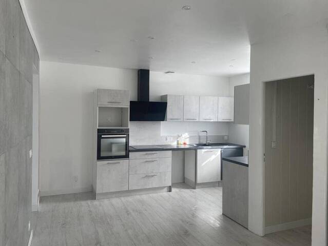 Location Appartement duplex/triplex 4 pièces 113 m² Andrézieux-Bouthéon 42160